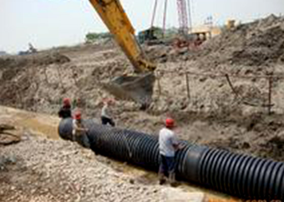 HDPE雙壁波紋管施工現(xiàn)場